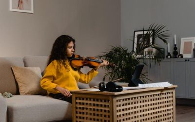 Decoding Guitar Music: Understanding Intervals and Scales