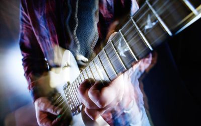 Mastering Guitar Solos with Music Theory