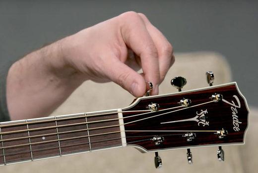 Mastering Guitar Tuning: Key Tips for Players