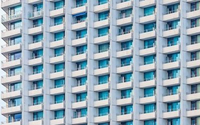 Mastering Triads: A Guitarist’s Guide from Root to Inversion