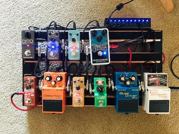 Crafting Your Ideal Pedalboard: Must-Have Gear for Guitarists