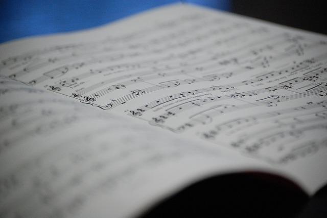 Unraveling Slash Notation: An In-Depth Guide for Rhythm Guitarists