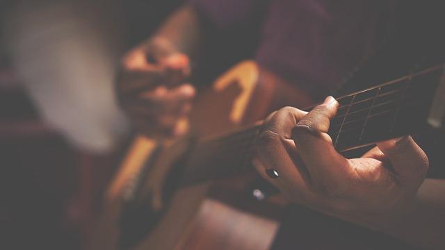 Mastering Essential Fingerpicking Techniques
