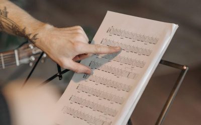 Mastering Music Theory: Simplified Guide for Guitarists